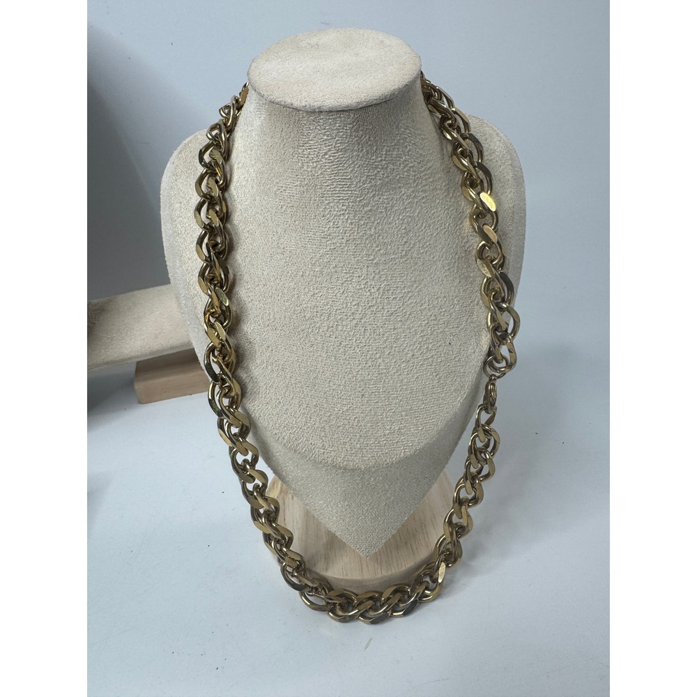 Vintage Chunky Gold Tone Curb Link Statement Necklace 21 Inch Bold Chain